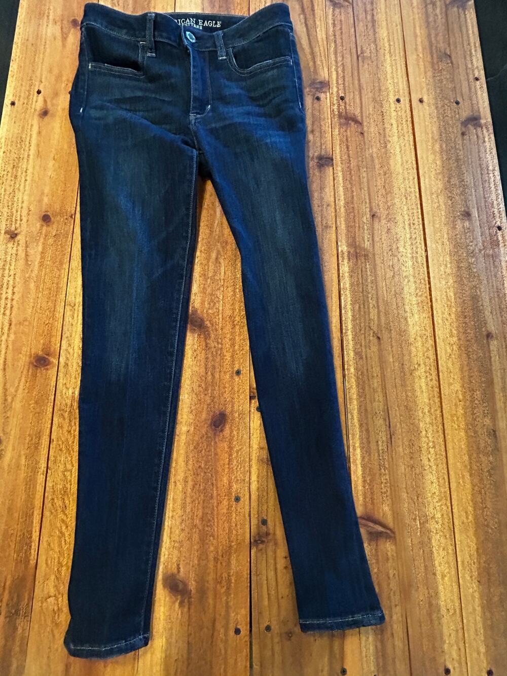 American Eagle Dark Wash Skinny Jeans Size 6 Reg Flat Measurements